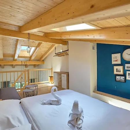 Charming And Quiet Apartment